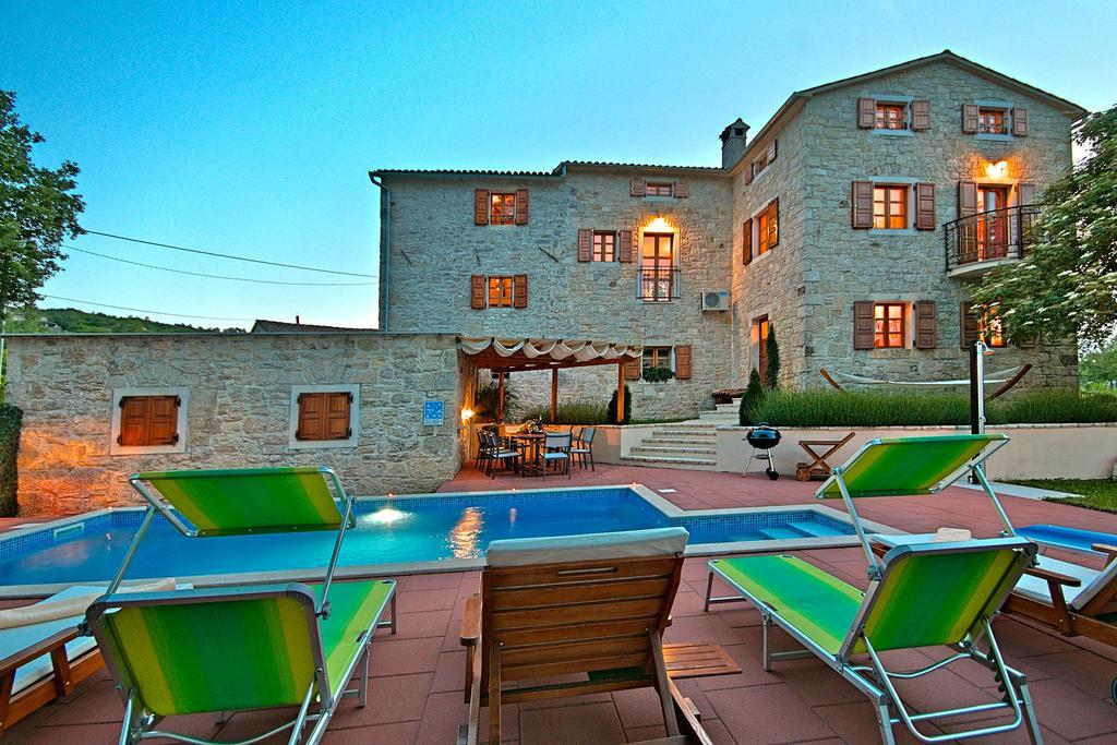 Villa Angela e Giovanni Vižinada Esterno foto