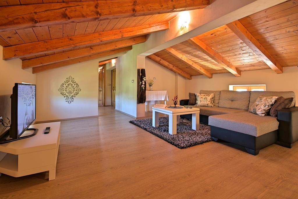 Villa Angela e Giovanni Vižinada Esterno foto